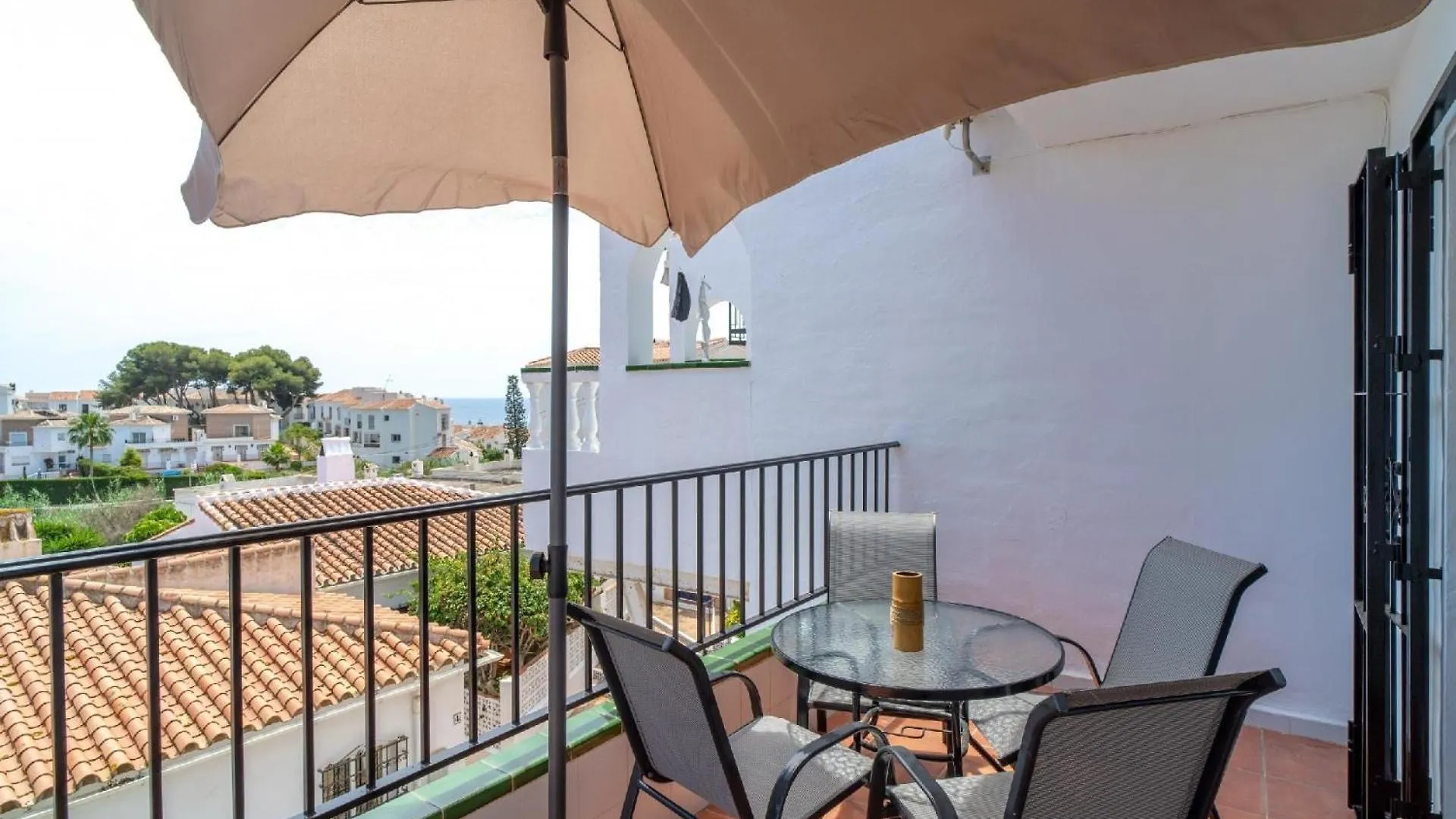 Ferienhaus Fuer 4 Personen Ca 80 Qm In Nerja, Andalusien Costa Del Sol 네르하